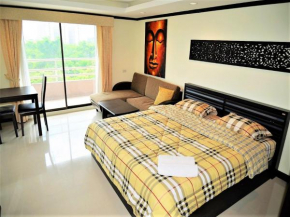 Large corner studio condo Jomtien